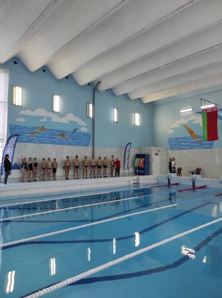 Прошли соревнования по плаванию среди жителей Солигорского района, посвящённые Дню Октябрьской революции.  