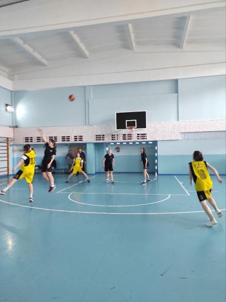  Зональные соревнования по баскетболу 3х3 (мальчики, девочки 2009-2010 г.р.) в рамках областной спартакиады среди детей и юношества, занимающихся в группах и секциях по месту жительства